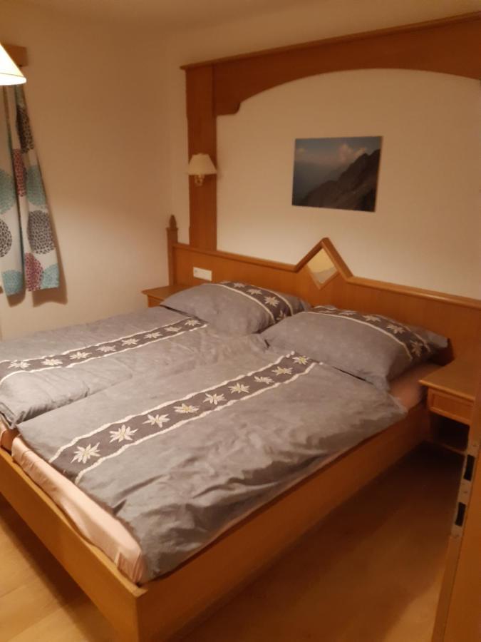 Haus Hotz Apartamento Landeck Exterior foto